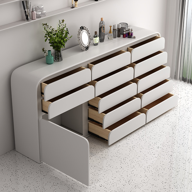 Włoska, minimalistyczna szafka – Storage recenzja i cena
